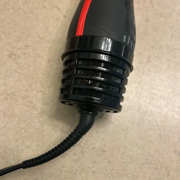 Revlon dryer Hair Brush - Picture 8 of 8